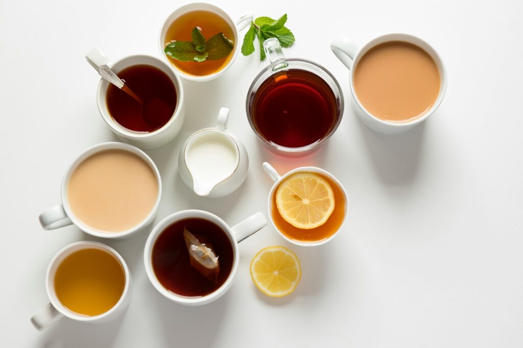 Ceaiuri pentru diverticulită: Calmează-ți sistemul digestiv în mod natural